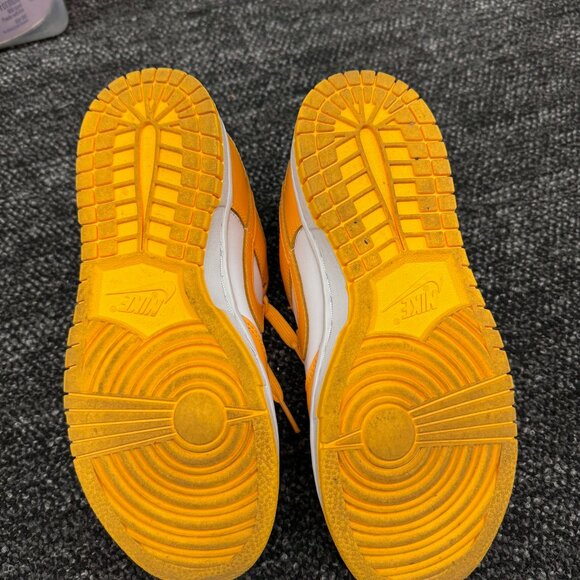 Nike Dunk Low - Picture 4 of 4